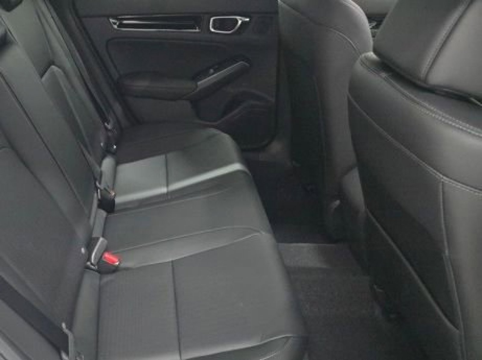 2026 Honda Civic Sport Touring Hatchback Hybrid photo 4