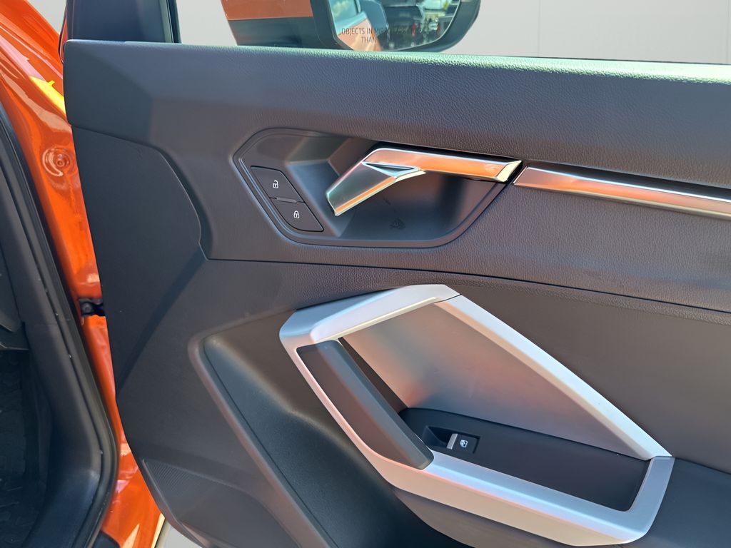 2022 Audi Q3 S line Premium 45 TFSI photo 13