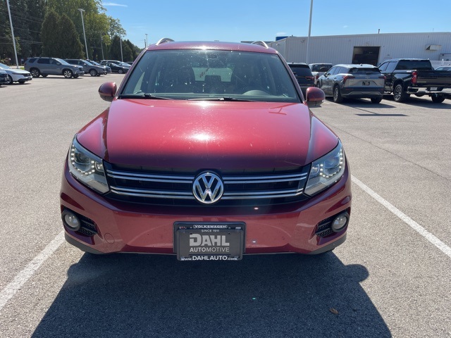 2013 Volkswagen Tiguan SEL photo 2