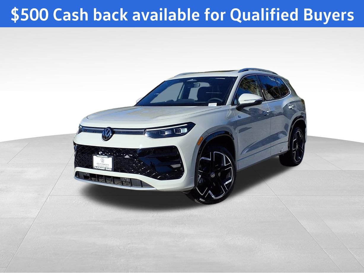 2026 Volkswagen Tiguan SEL R-LINE TURBO's photo