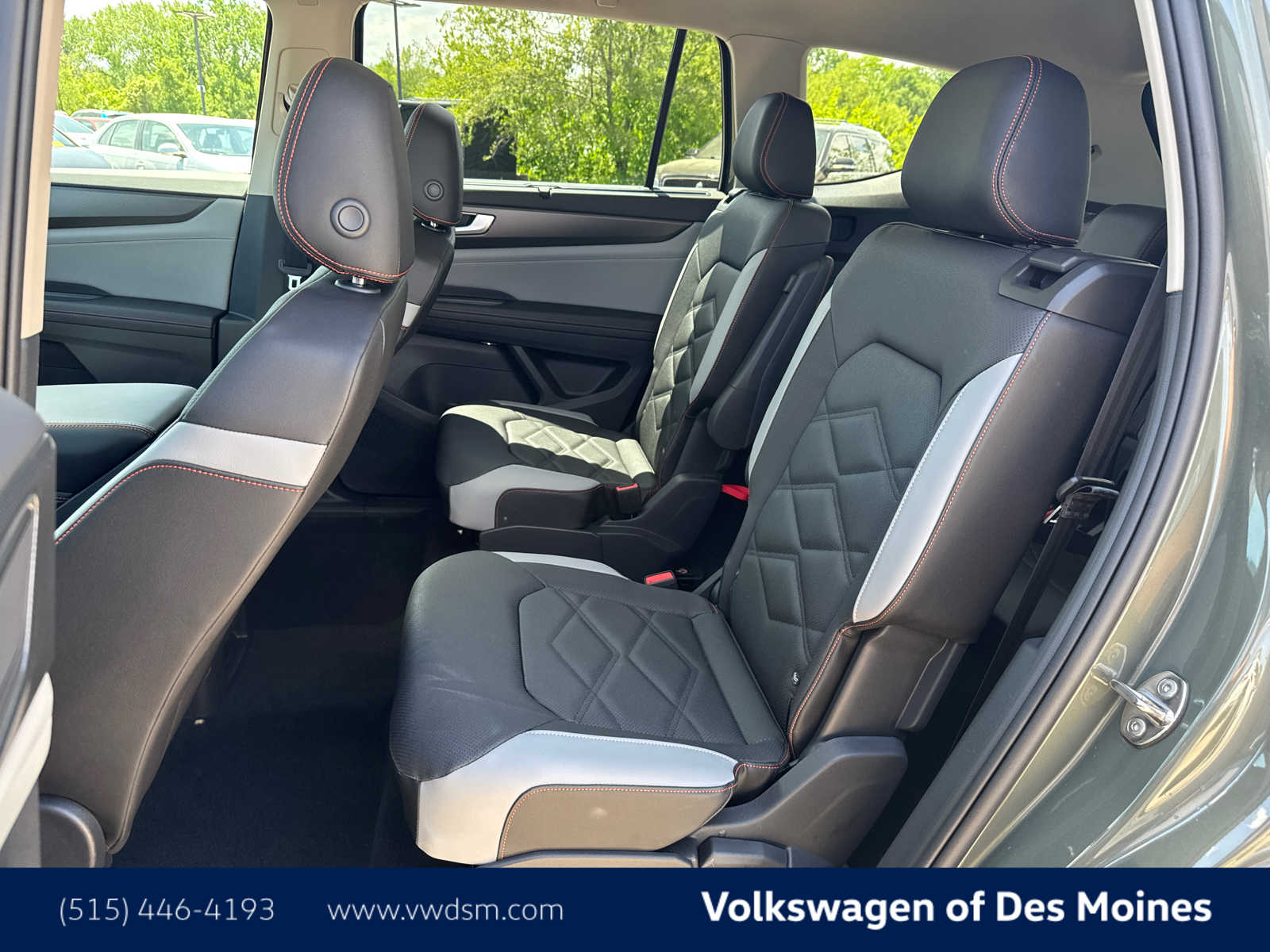 2025 Volkswagen Atlas Peak Edition SE photo 12
