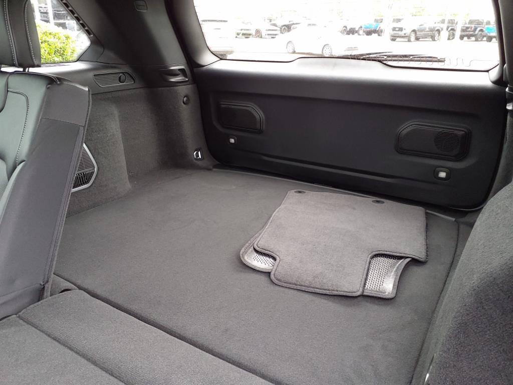 2024 Jeep Cherokee Overland 4xe photo 25