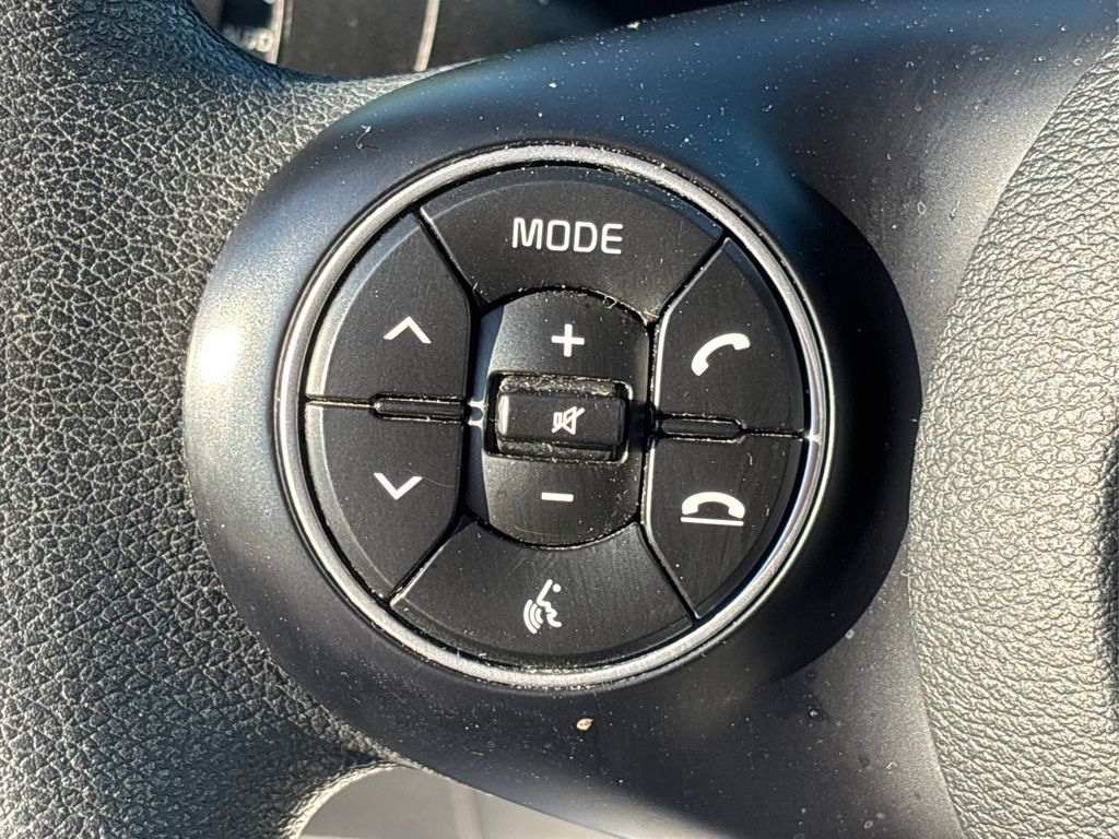 2021 Kia Soul S photo 26