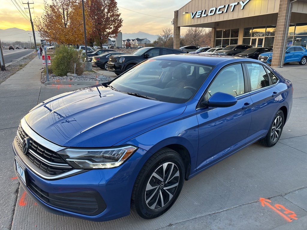 2024 Volkswagen Jetta 1.5T S photo 2