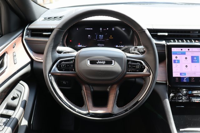 2025 Jeep Grand Cherokee L Summit photo 15