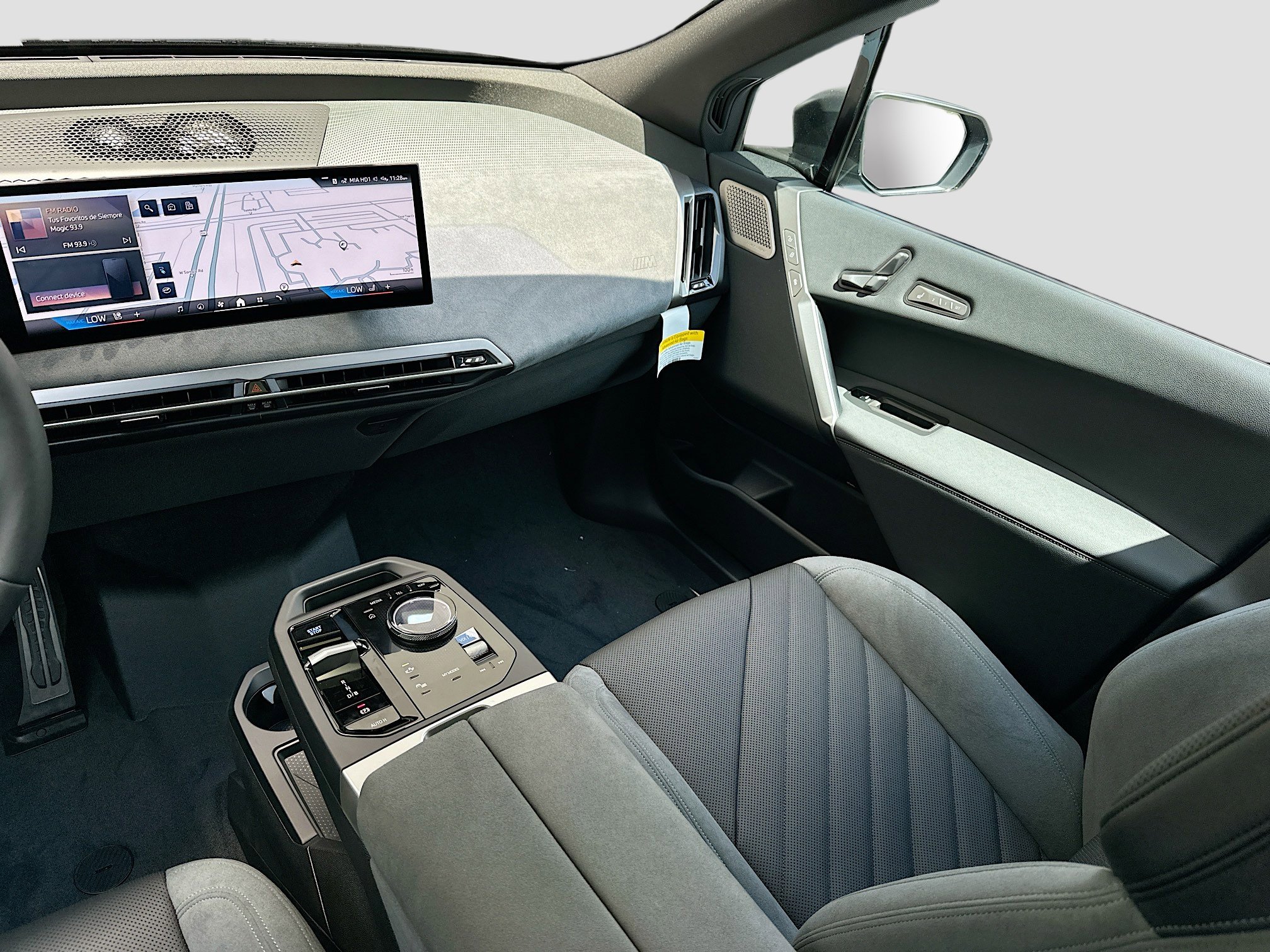 2026 Bmw iX photo 19