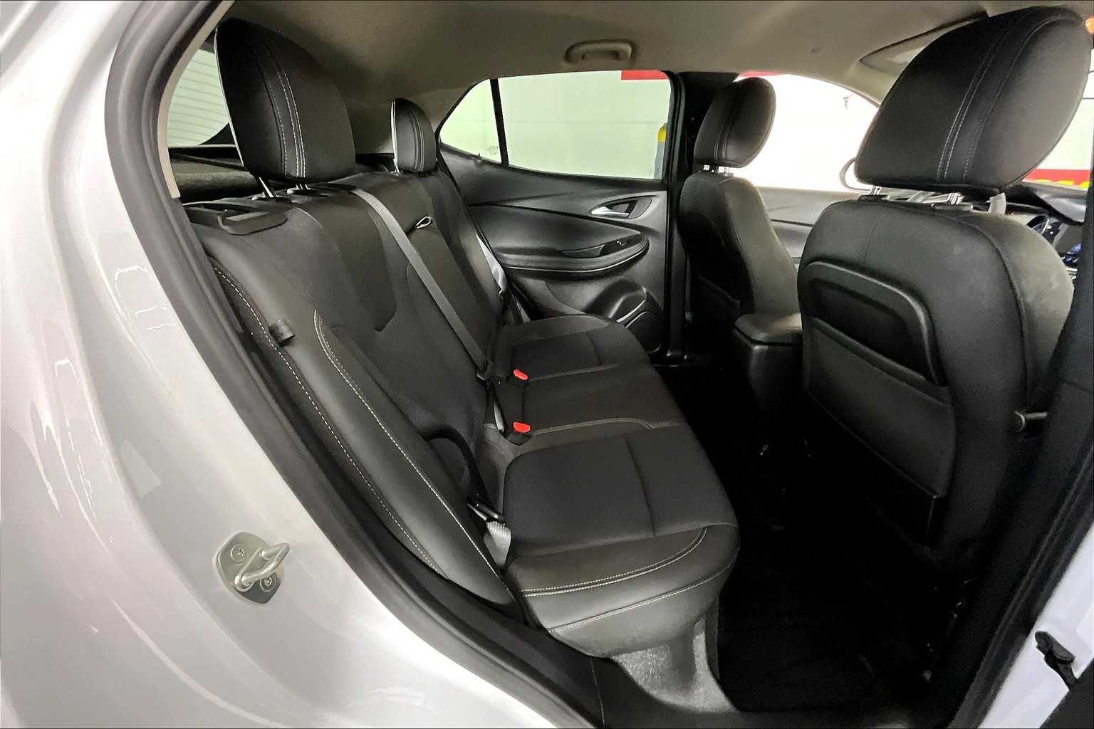 2020 Buick Encore GX Select photo 16