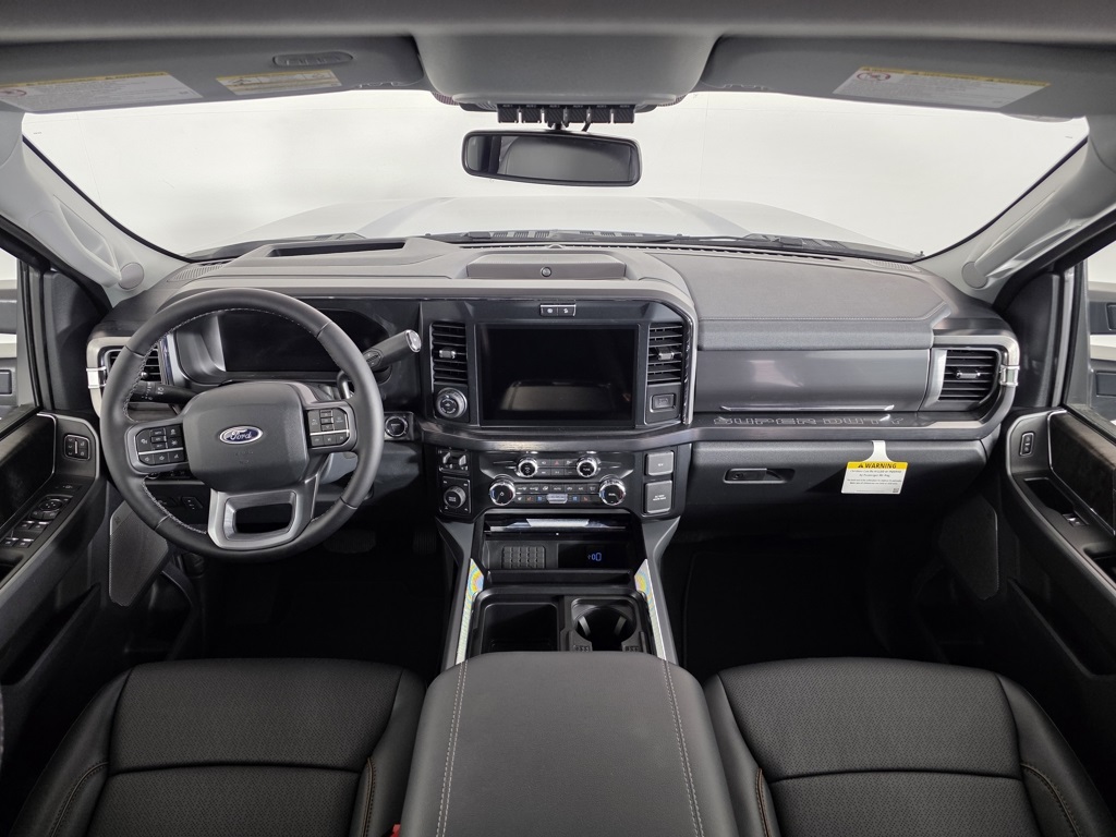 2025 Ford F-350 Lariat photo 21