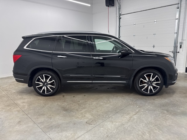 2022 Honda Pilot Touring photo 4