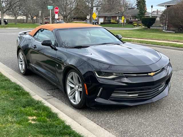 2017 Chevrolet Camaro 2LT photo 3