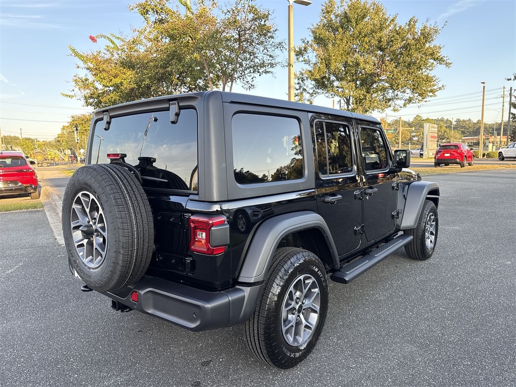 2025 Jeep Wrangler Sport S photo 3