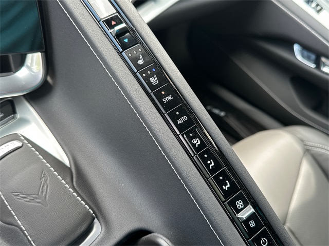 2024 Chevrolet Corvette Stingray 2LT photo 25