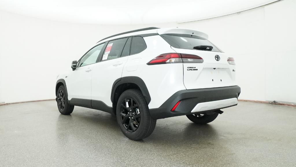 2026 Toyota Corolla Cross LE photo 9