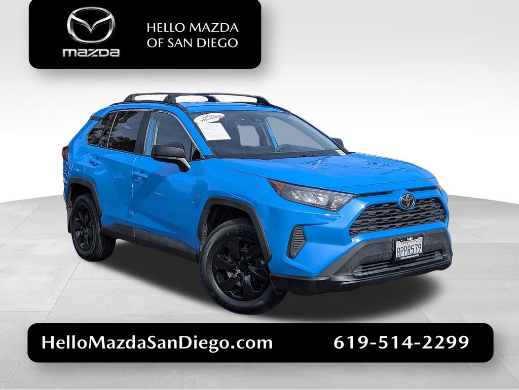 2019 Toyota RAV4 LE