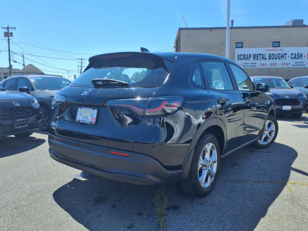 2023 Honda HR-V LX photo 5