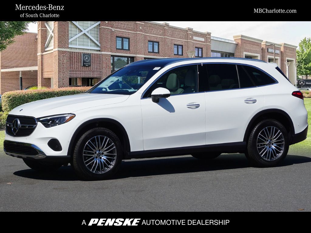 2026 Mercedes-Benz GLC Base's photo