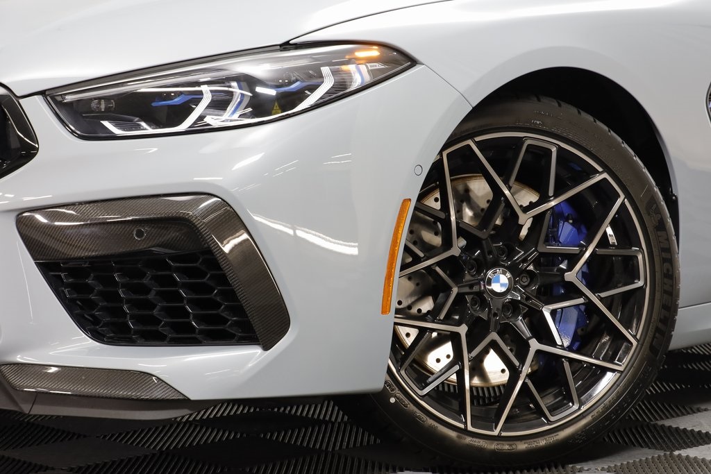 2025 Bmw M8 Competition photo 3