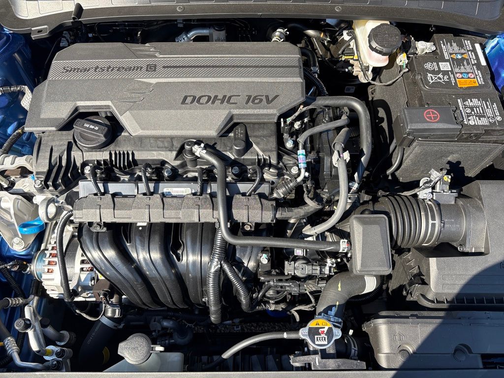 2025 Kia K4 GT-Line photo 28
