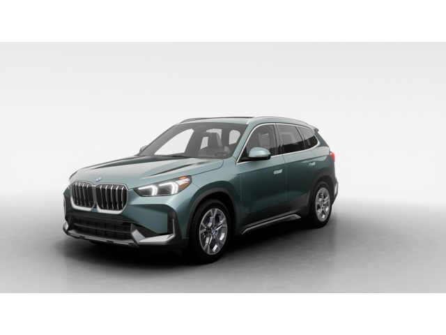 2026 BMW X1 28i's photo