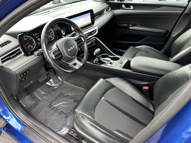 2022 Kia K5 GT-Line photo 10