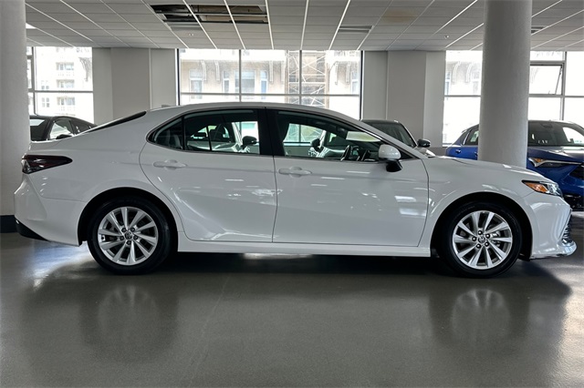 2024 Toyota Camry LE photo 3
