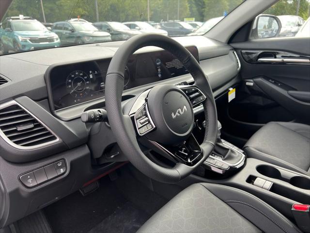 2026 Kia Seltos SX photo 3