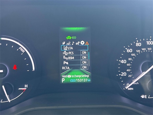 2023 Toyota Sienna Woodland Edition photo 30