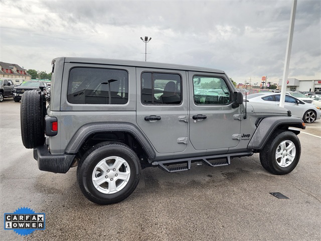 2022 Jeep Wrangler Unlimited Sport S photo 2