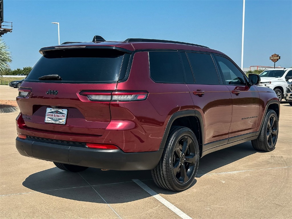 2021 Jeep Grand Cherokee Altitude photo 2