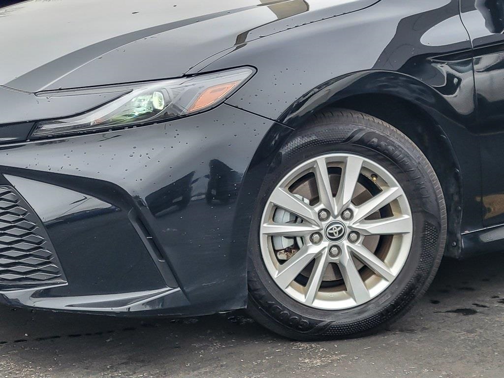 2025 Toyota Camry LE photo 2