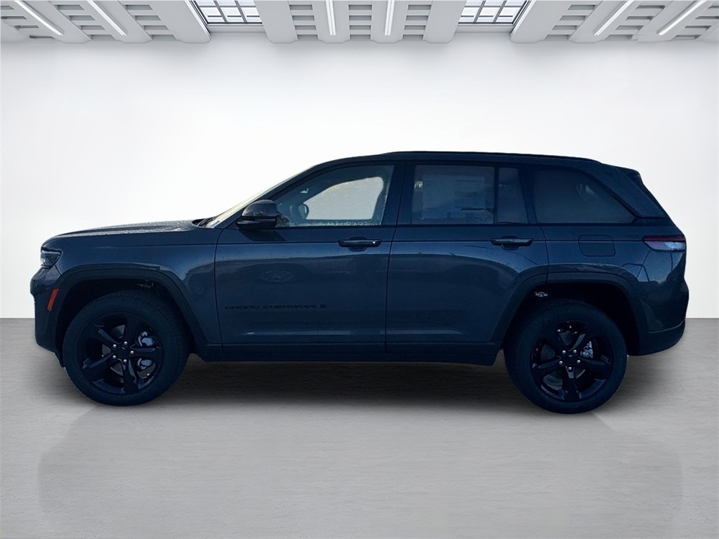 2025 Jeep Grand Cherokee Limited photo 5