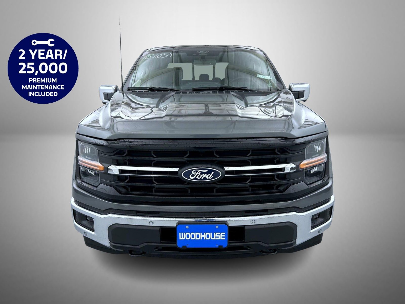 2025 Ford F-150 XLT photo 2