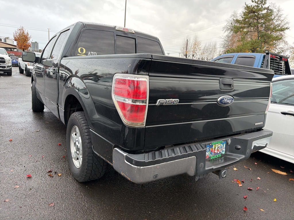 2011 Ford F-150 XLT photo 3