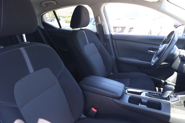 2025 Nissan Sentra SV photo 19