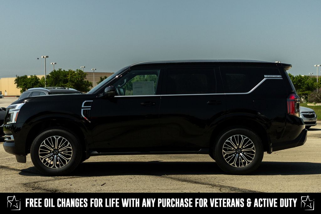 2025 Nissan Armada SL photo 4