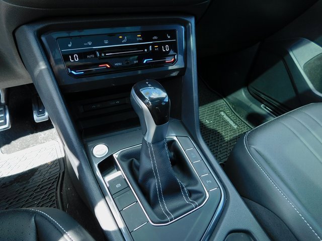 2023 Volkswagen Tiguan SE R-Line Black photo 22