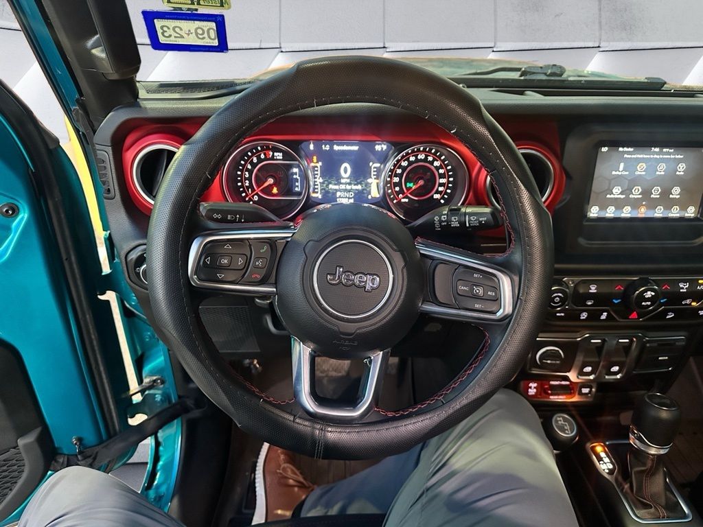 2020 Jeep Wrangler Rubicon photo 10