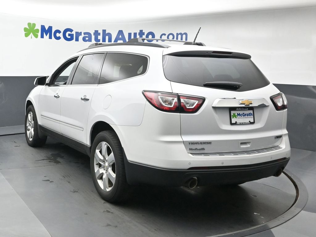 2017 Chevrolet Traverse Premier photo 17