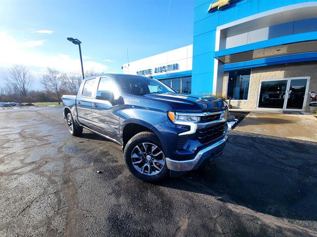 2023 Chevrolet Silverado 1500 LT's photo