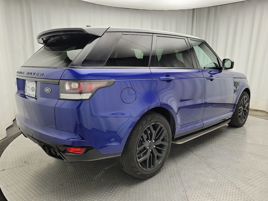 2015 Land Rover Range Rover Sport SVR photo 4