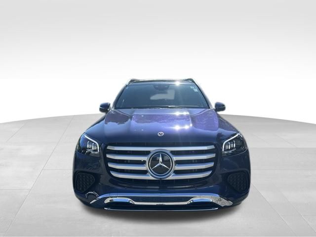 2026 Mercedes Benz GLS 450 4MATIC photo 8