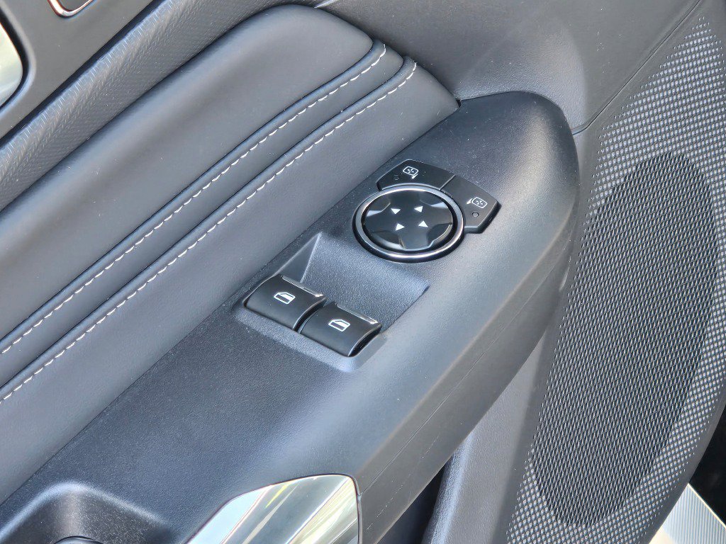 2025 Ford Mustang GT Premium photo 14