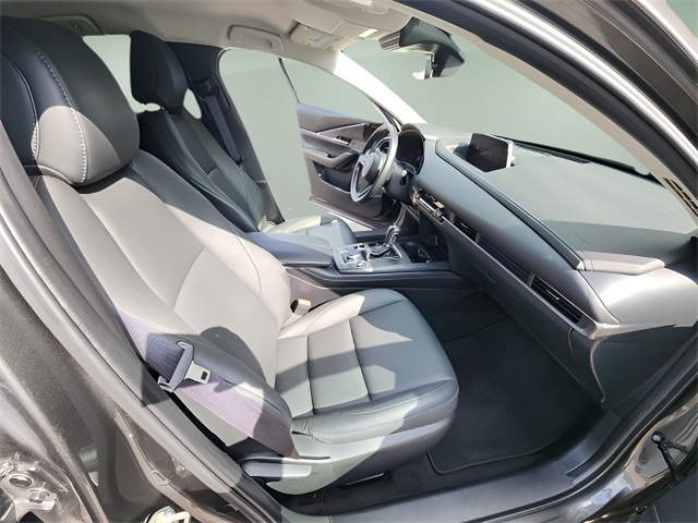 2022 Mazda CX-30 2.5 Select photo 17