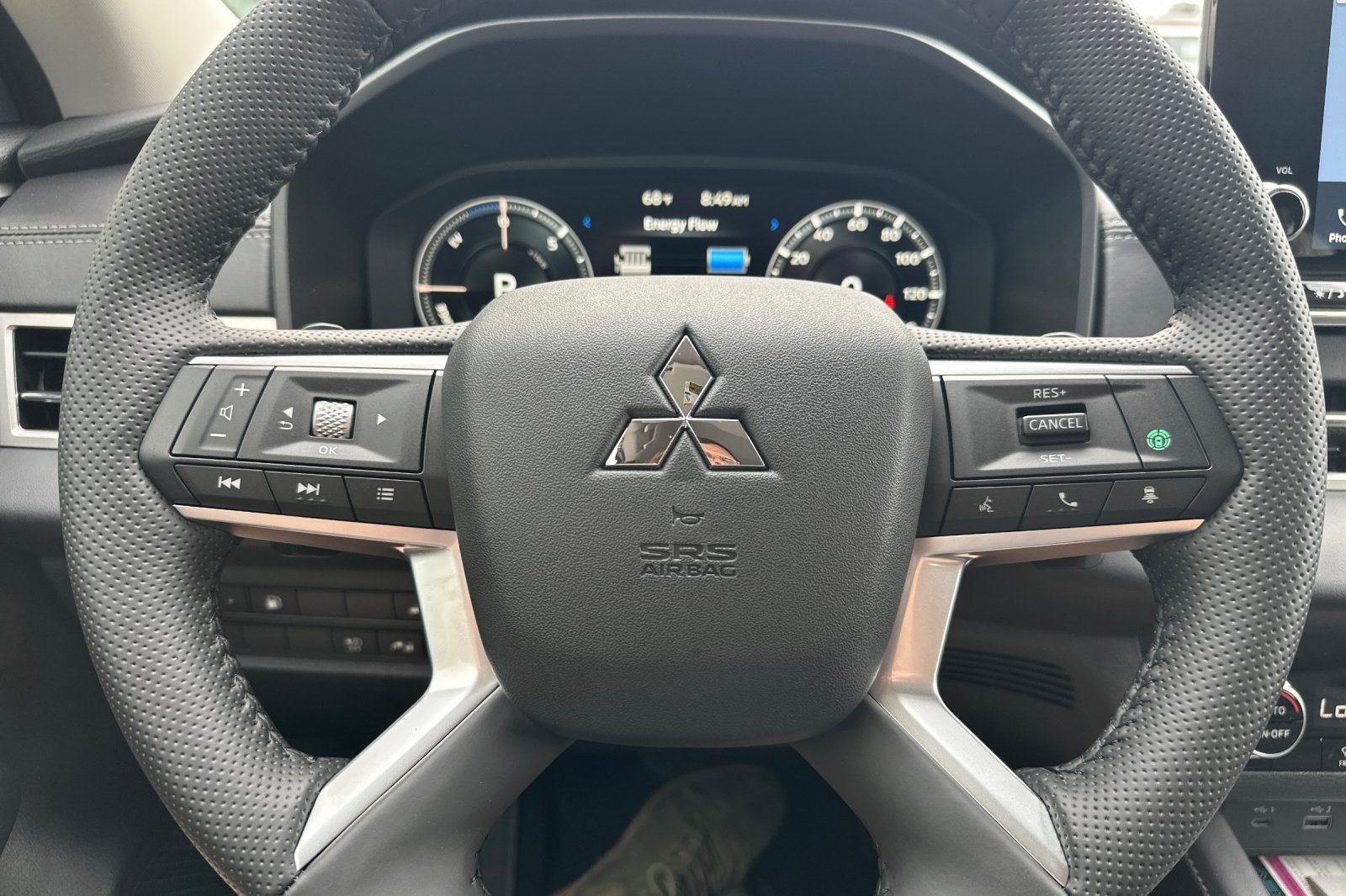 2025 Mitsubishi Outlander PHEV SE photo 23
