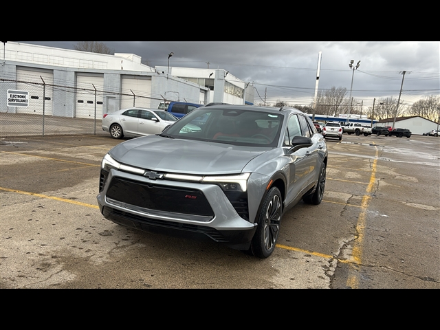 2025 Chevrolet Blazer EV RS photo 2