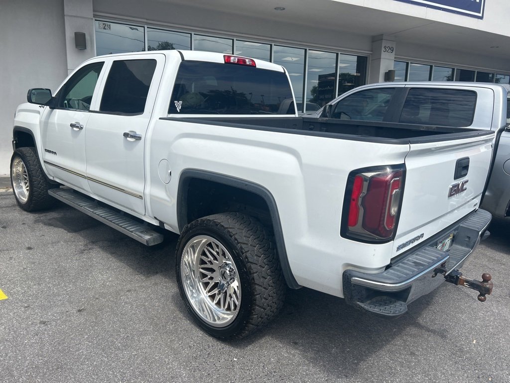 2017 Gmc Sierra 1500 SLT photo 4