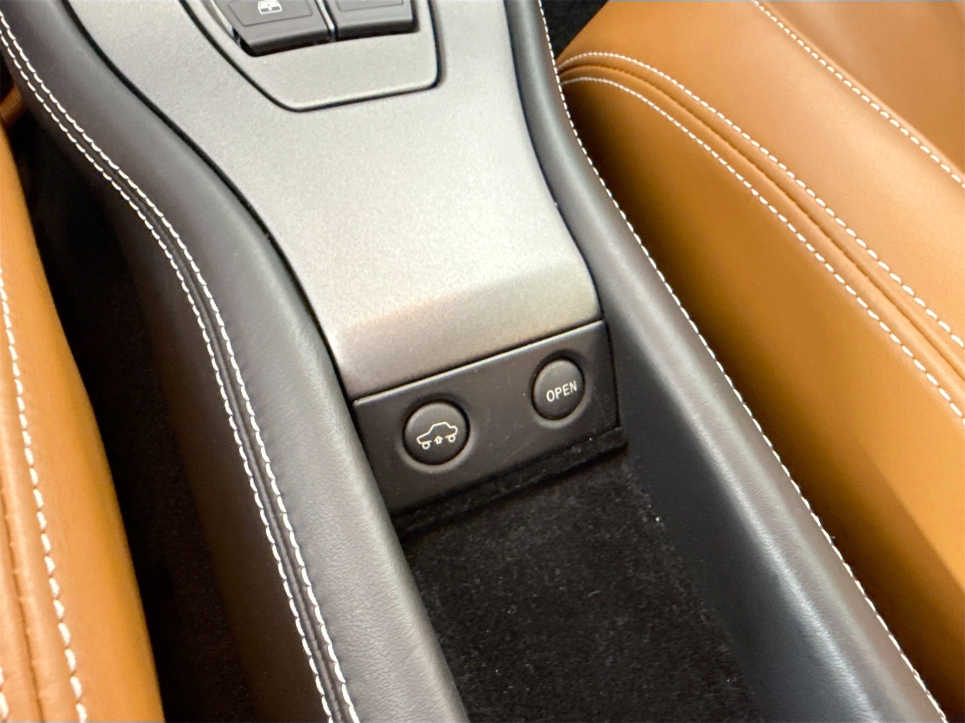2015 Ferrari 458 Spider Base photo 23