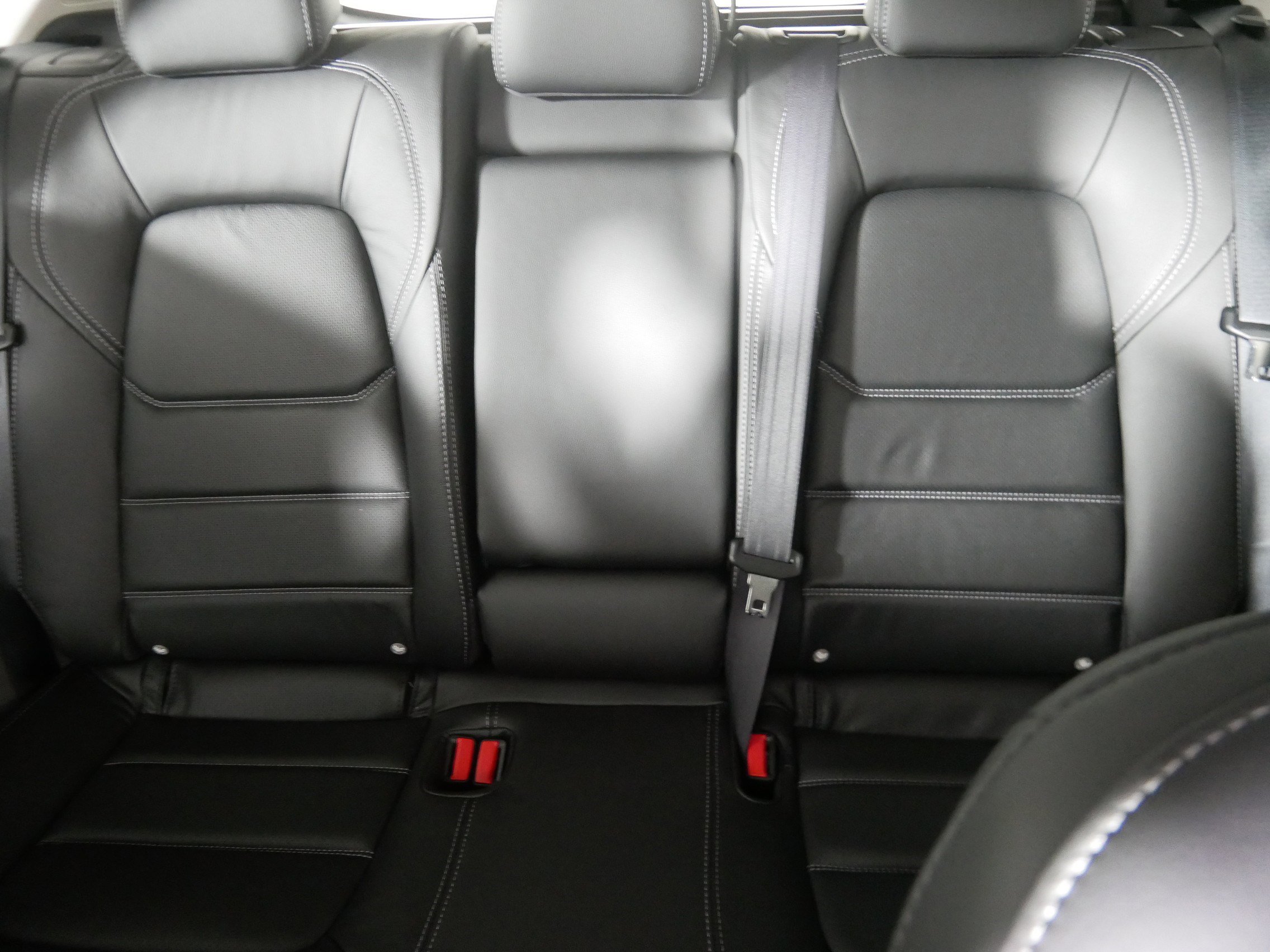 2025 Mazda CX-5 2.5 Premium Plus photo 2