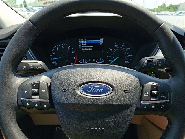 2022 Ford Escape SE photo 16