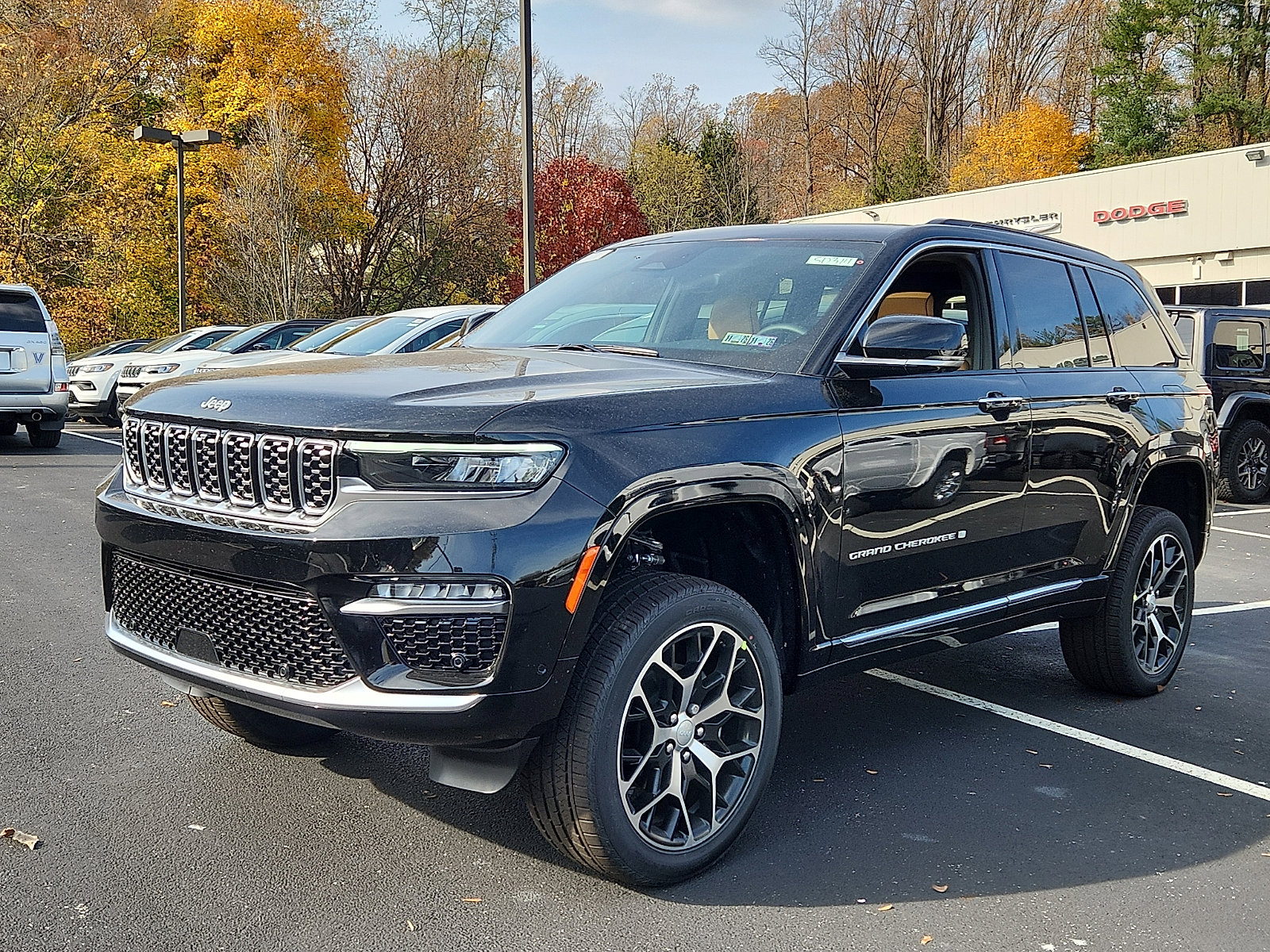 2025 Jeep Grand Cherokee Summit Reserve photo 2